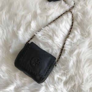 TORY BURCH MARION QUILTED CROSS-BODY (BLACK)