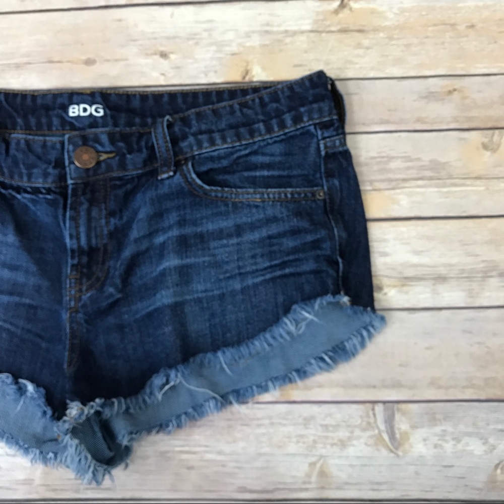 BCG Demin LowRise Shorts Size 29W