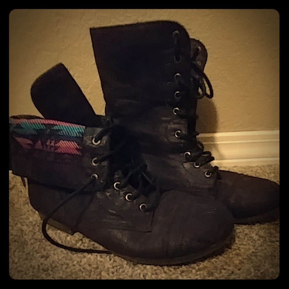 Fold over boots