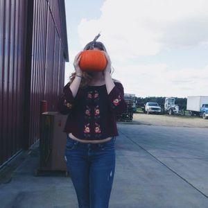 Meet your Posher, Mackenzie