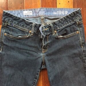 Gap 1969 jeans size 27/4a always skinny