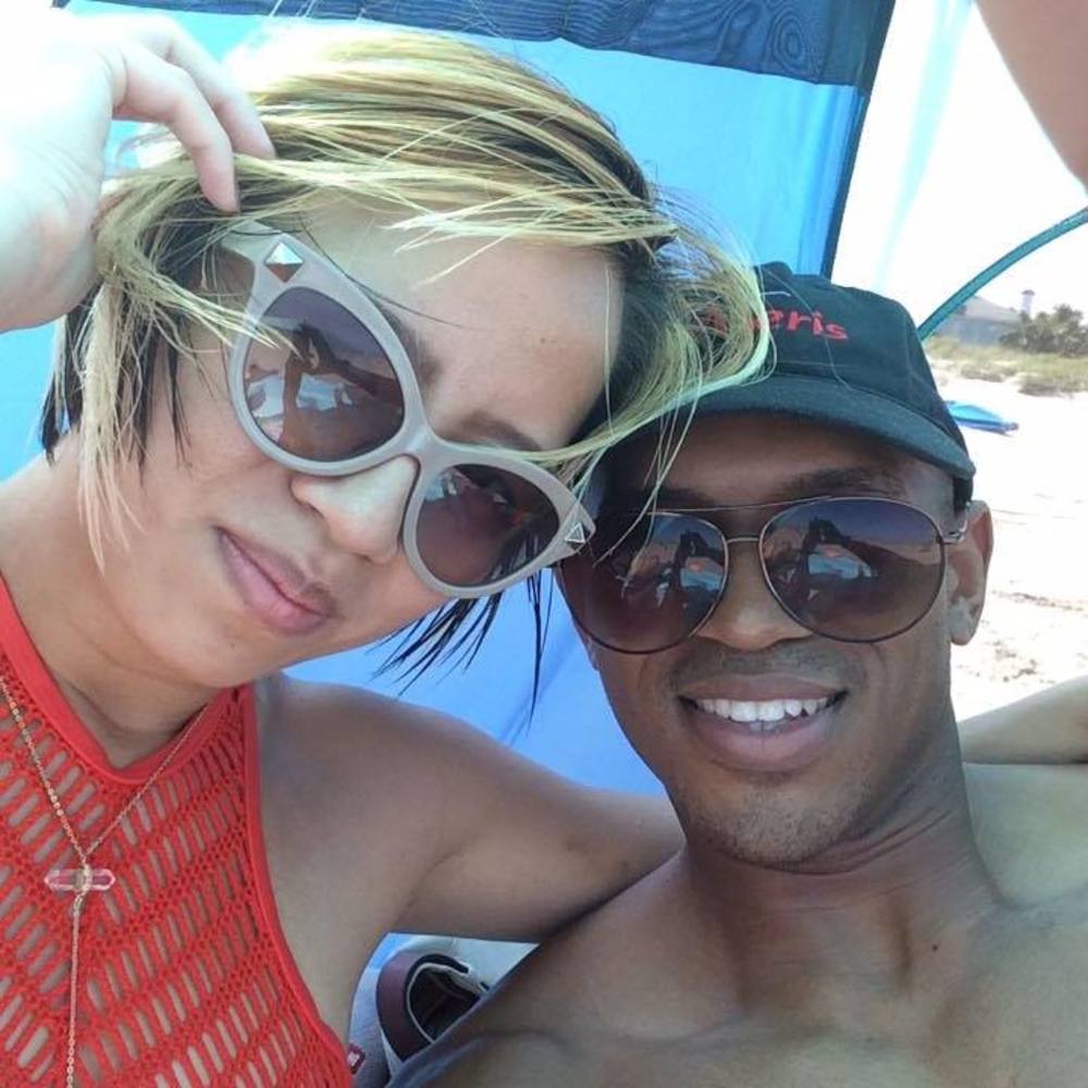 Meet your Posher, Flora