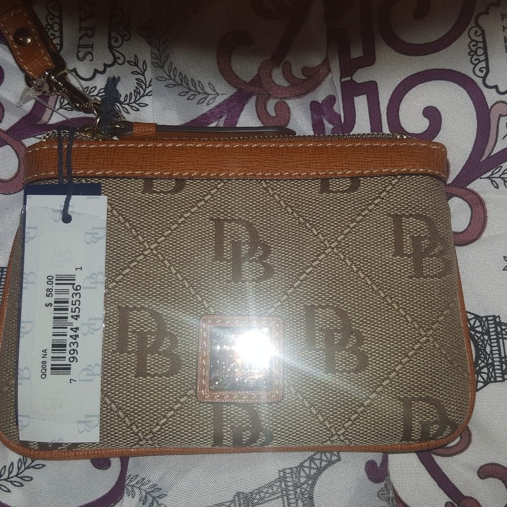D&B WRISTLET