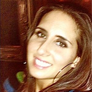 Meet your Posher, Maryam