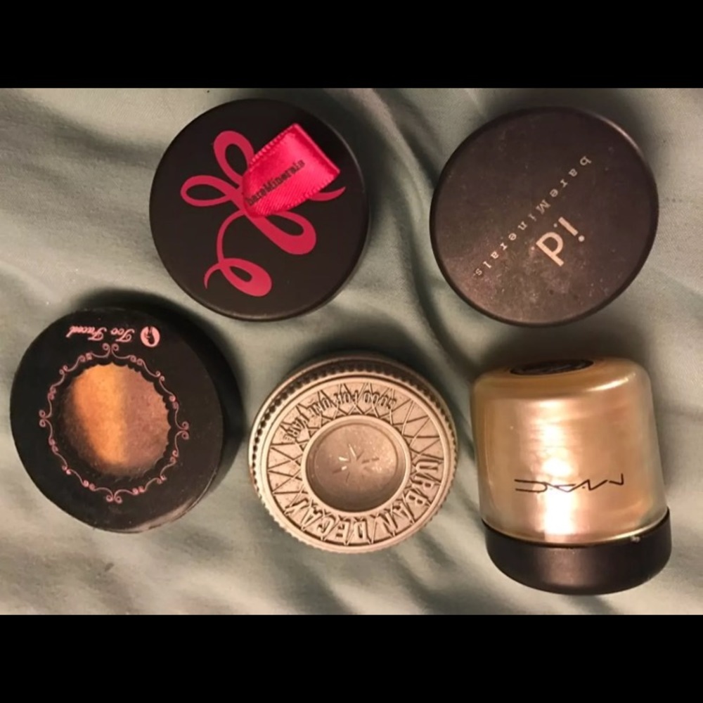 Eyeshadow - opened rarely used.