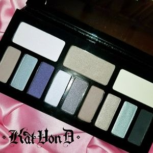 Interstellar Kat Von D palette