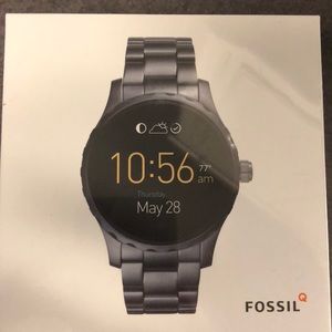 Never opened fossil men’s smartwatch!