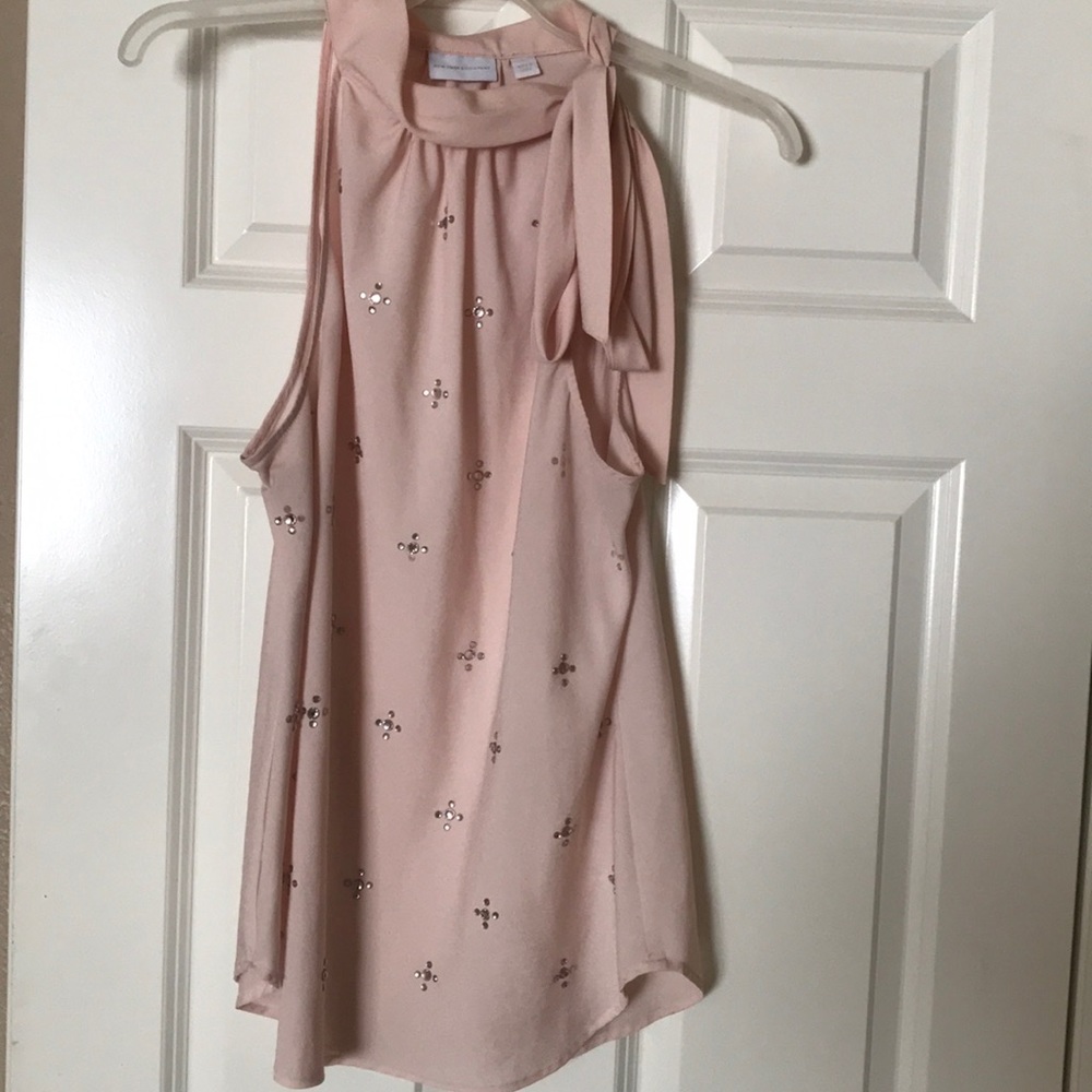 Sleeveless New York & Company Shirt