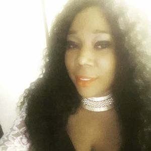 Meet your Posher, Sedika