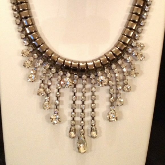 Tear Drops Necklace - Picture 2 of 2