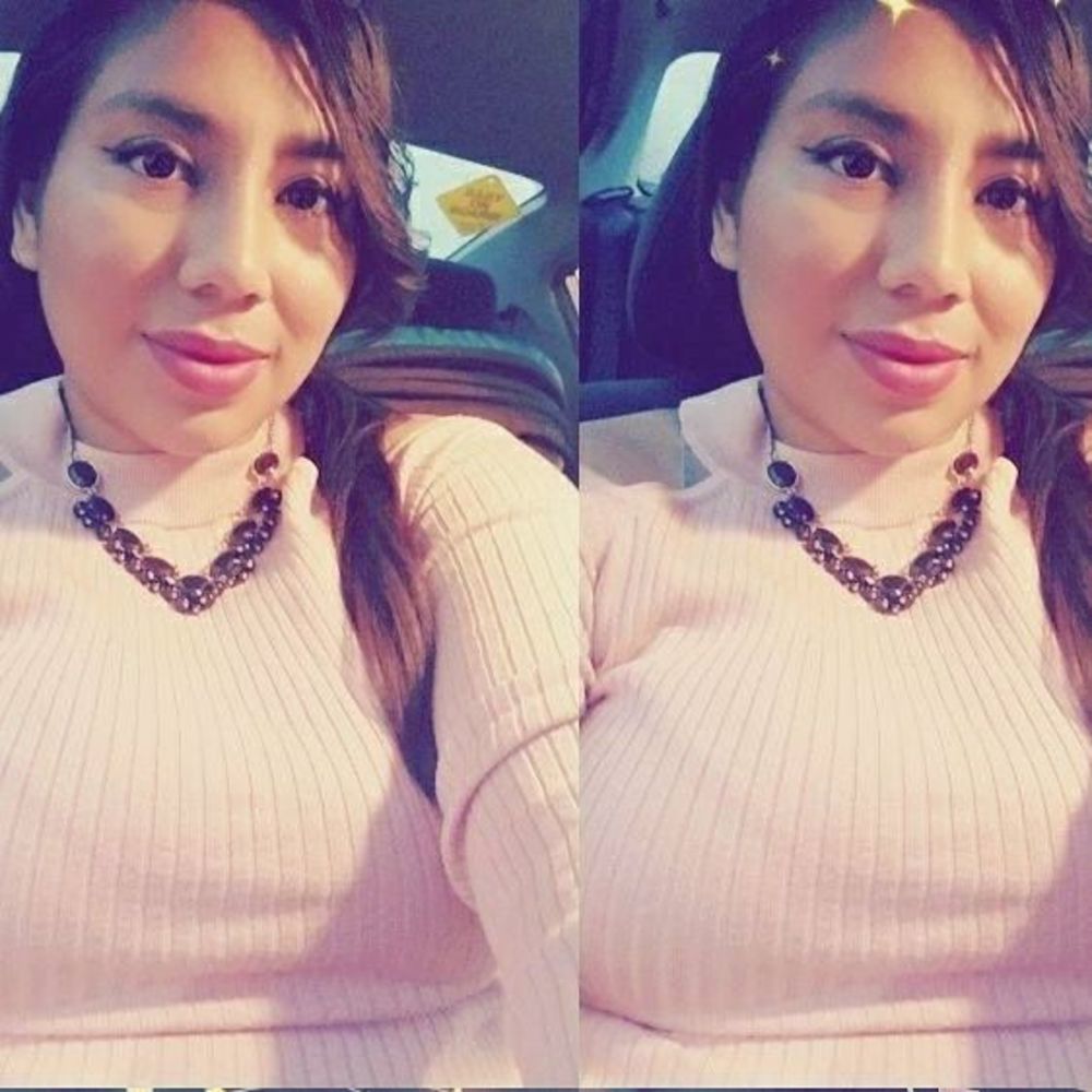 Meet your Posher, Deisy