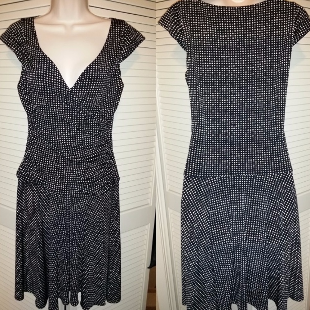 Tahari by Arthur Levine Size 10 dress