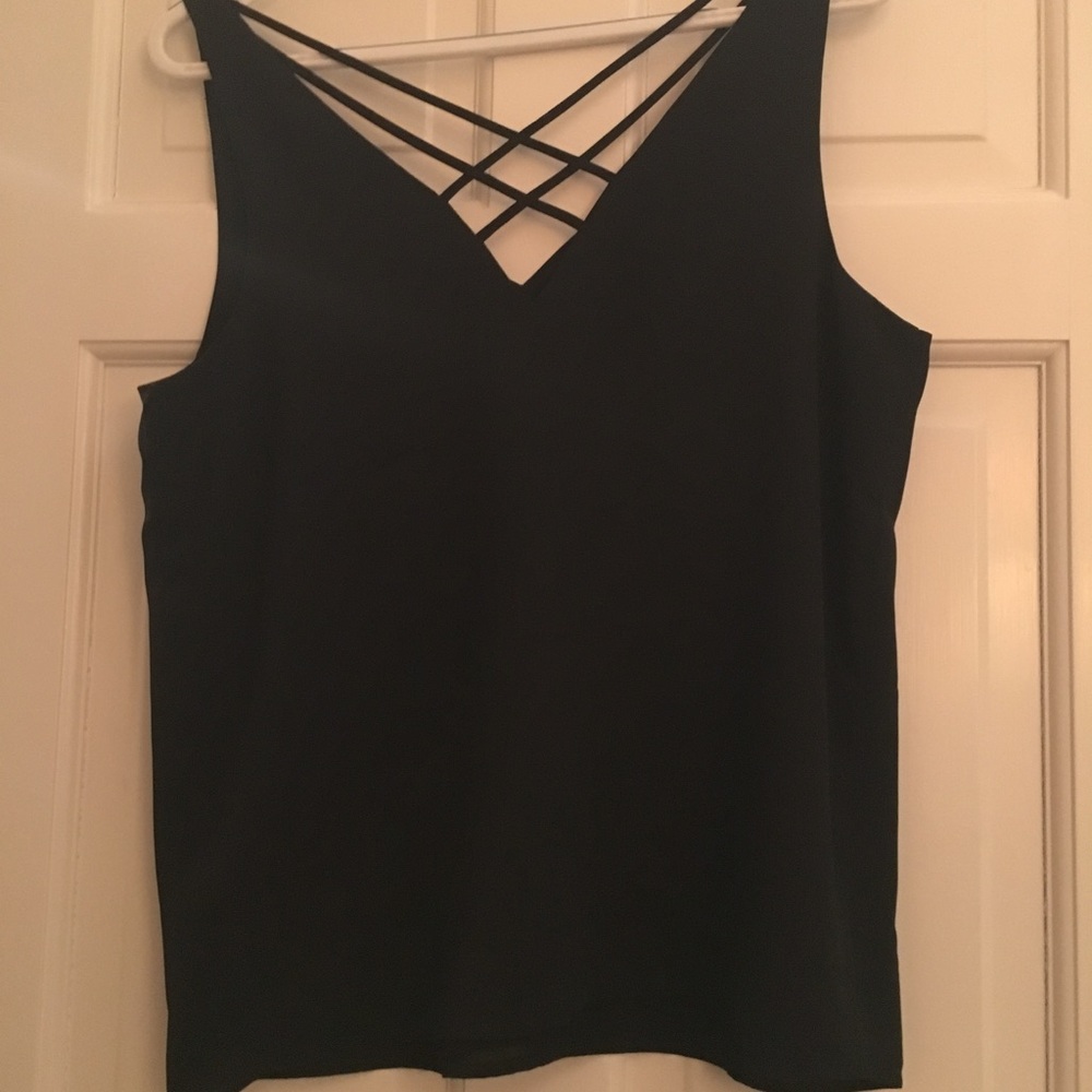 NEVER WORN Express top