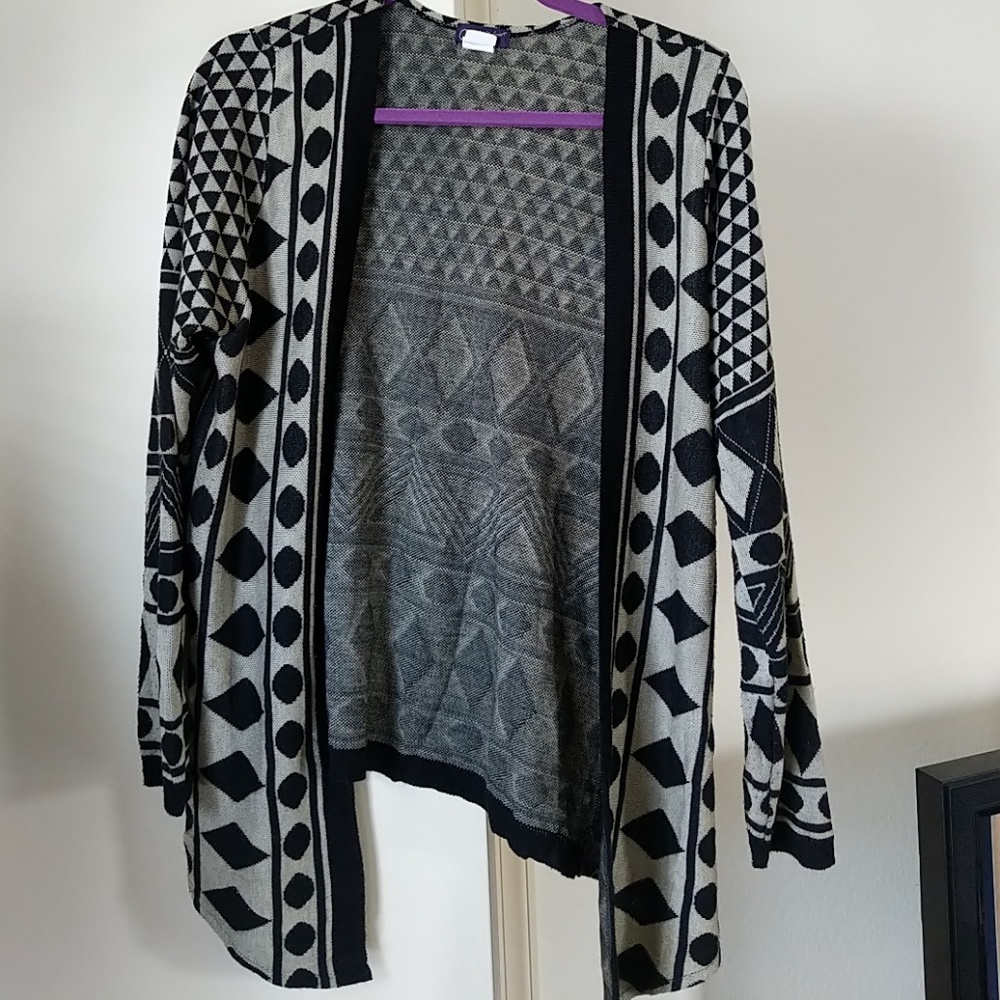 Open cardigan sweater