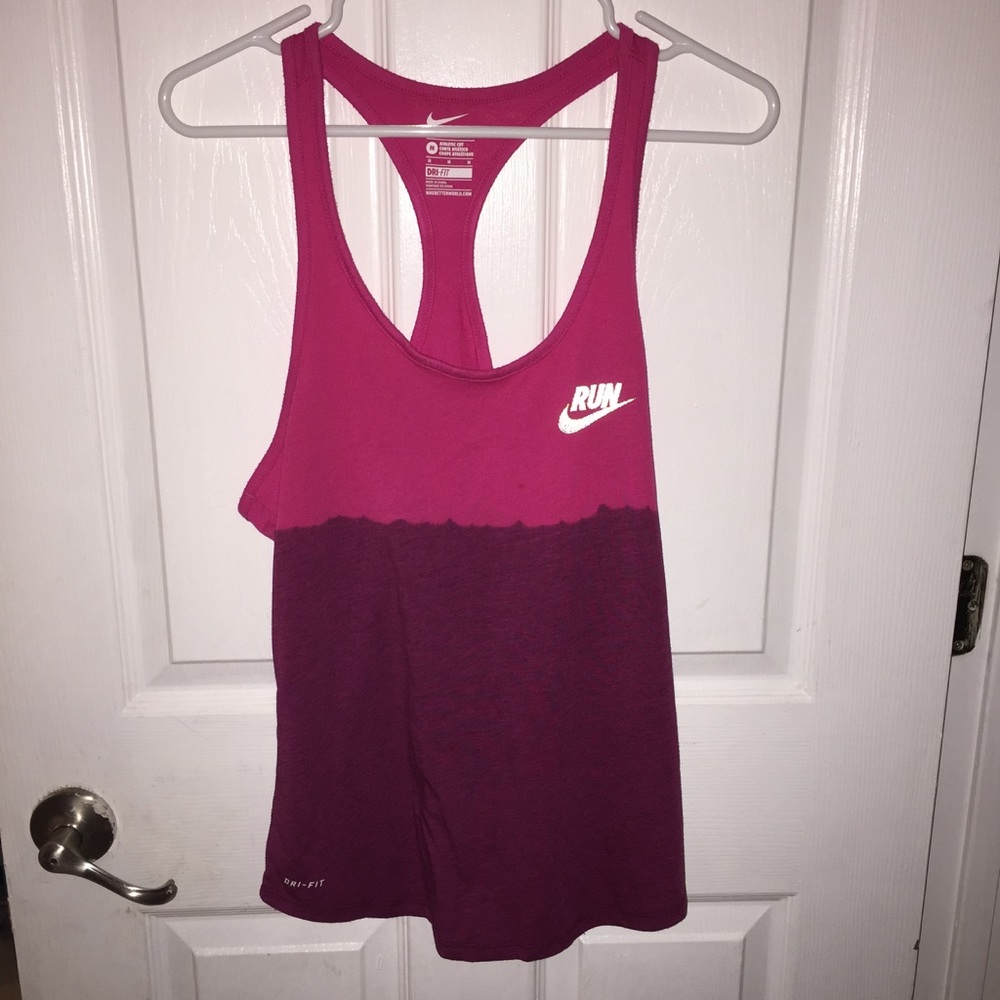 NEW Nike run tank