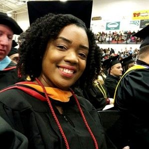 Meet your Posher, Gabrielle