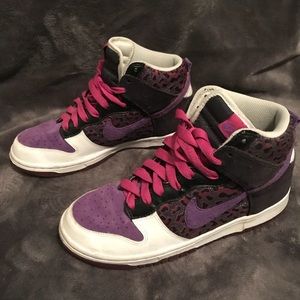 Pink and Purple Nike Hightop Shoes size 8.5