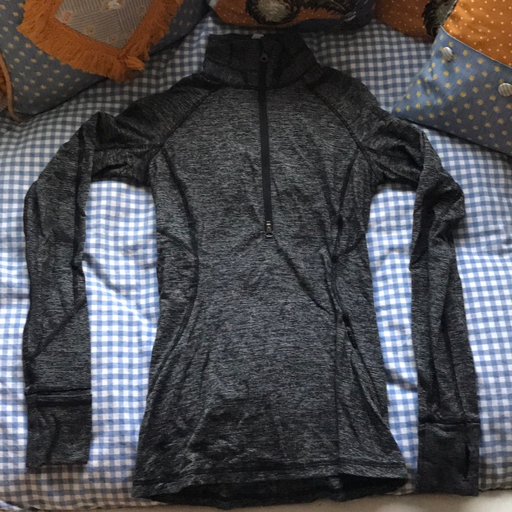 Lululemon half zip size 2