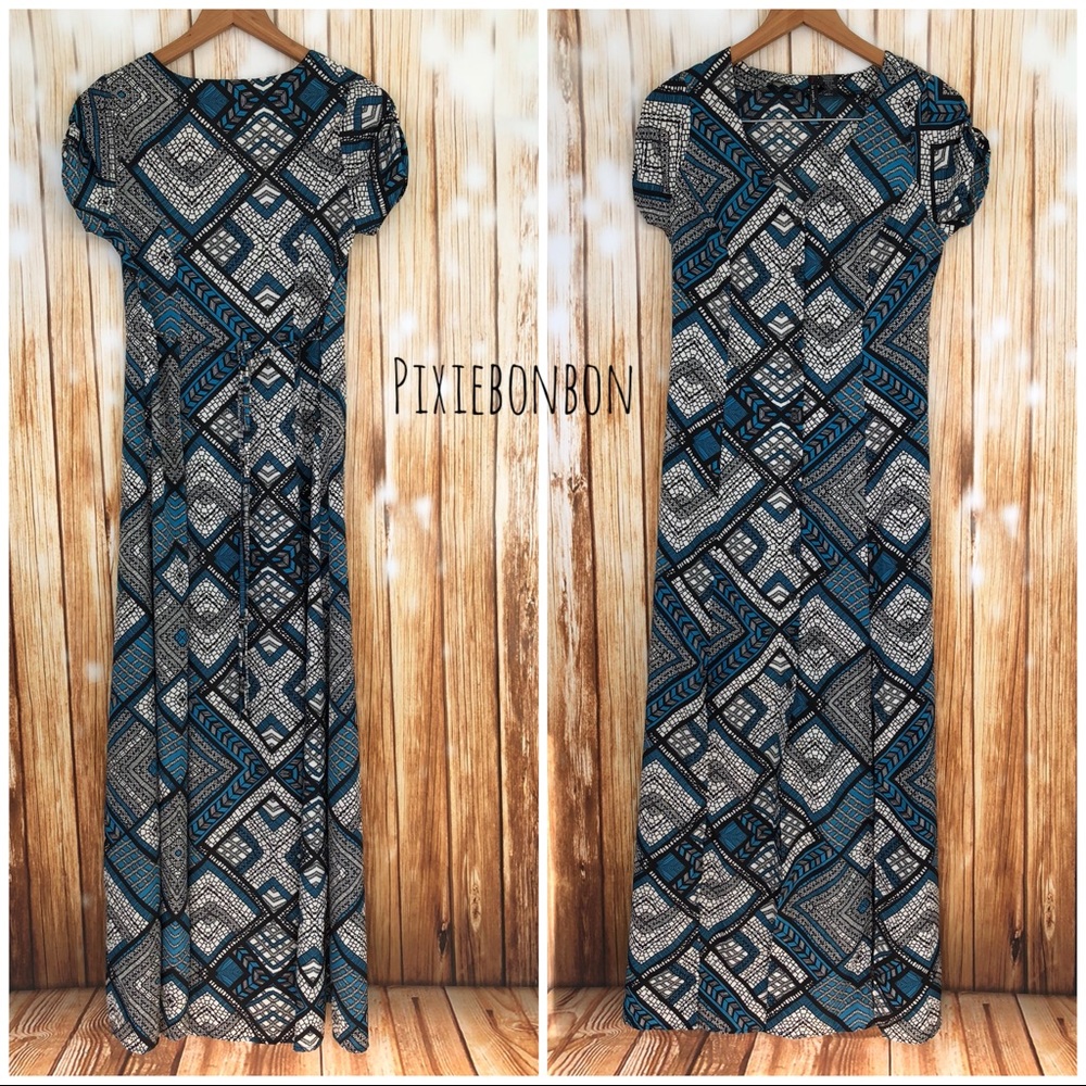 Fire Los Angeles Button Maxi Dress - Picture 2 of 4