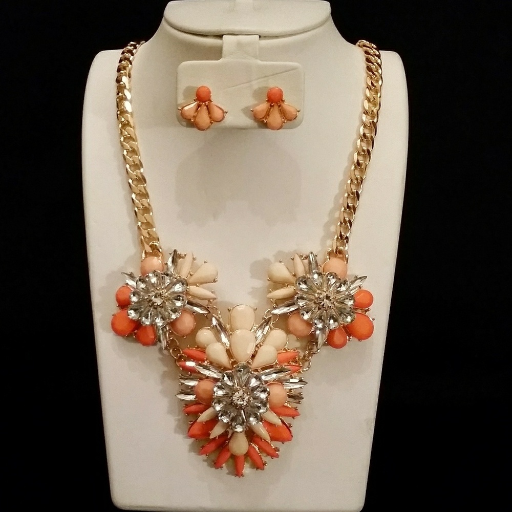 Trio Graphics Necklace