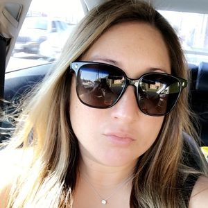 Meet your Posher, Lizette