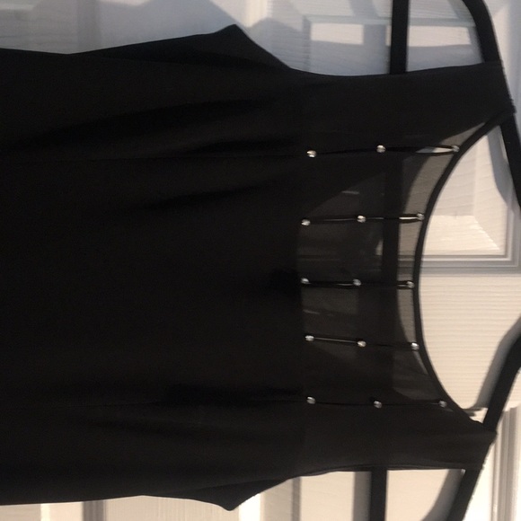 Dress - Picture 3 of 3