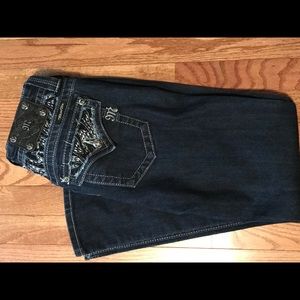 Like new miss me leans.