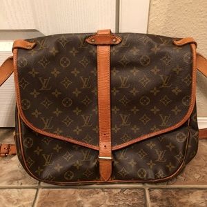Crossbody bag