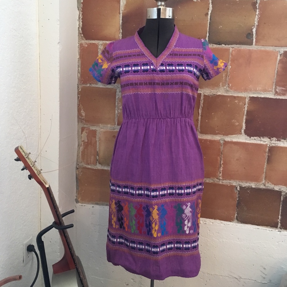 VINTAGE 70s woven embroidered dress