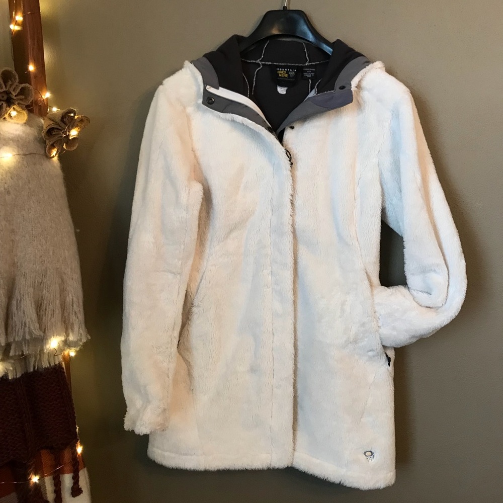 Flattering Mountain Hardware Jacket.