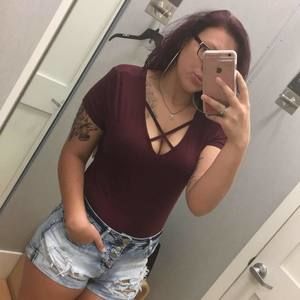 Meet your Posher, Janelle