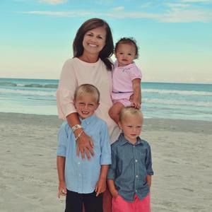 Meet your Posher, Lisa