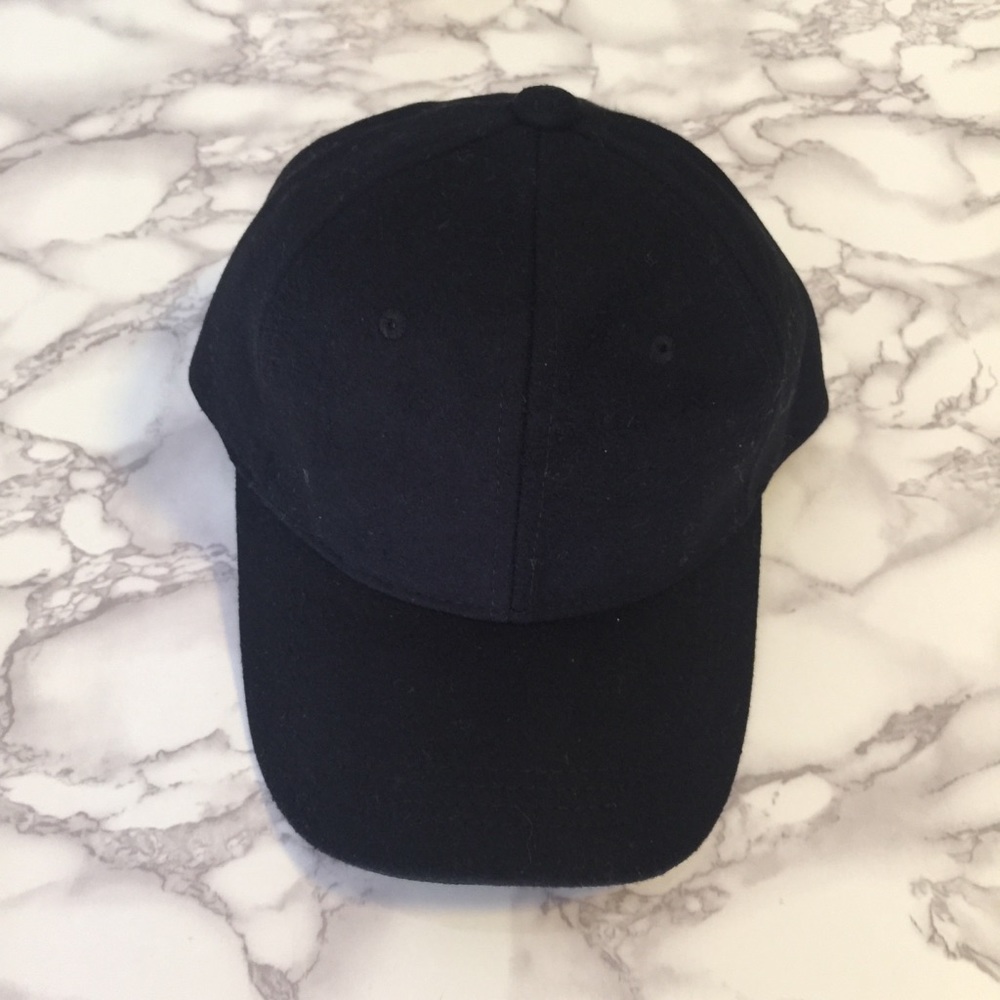 ⭐️SALE⭐️ Wool Baseball Cap - Picture 4 of 5