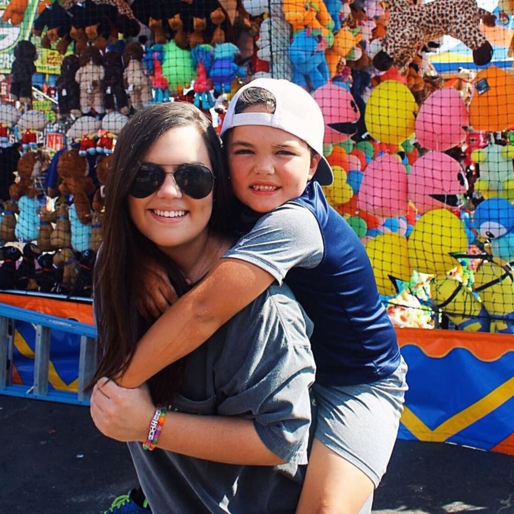 Meet your Posher, Molly