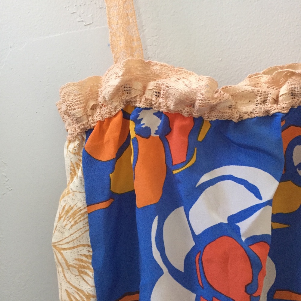 Silk and Lace Crop Tank - Picture 2 of 5