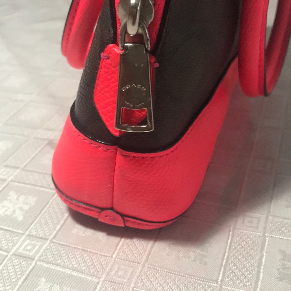 Coach Pink Signature Mini Dome - Picture 4 of 8