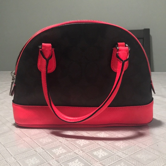 Coach Pink Signature Mini Dome - Picture 3 of 8