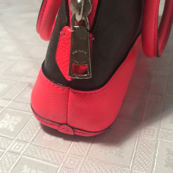 Coach Pink Signature Mini Dome - Picture 4 of 8