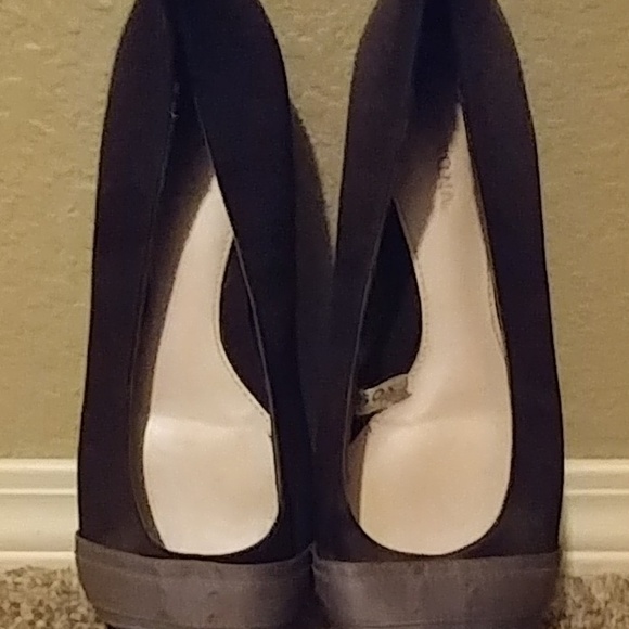 Flats - Picture 2 of 3