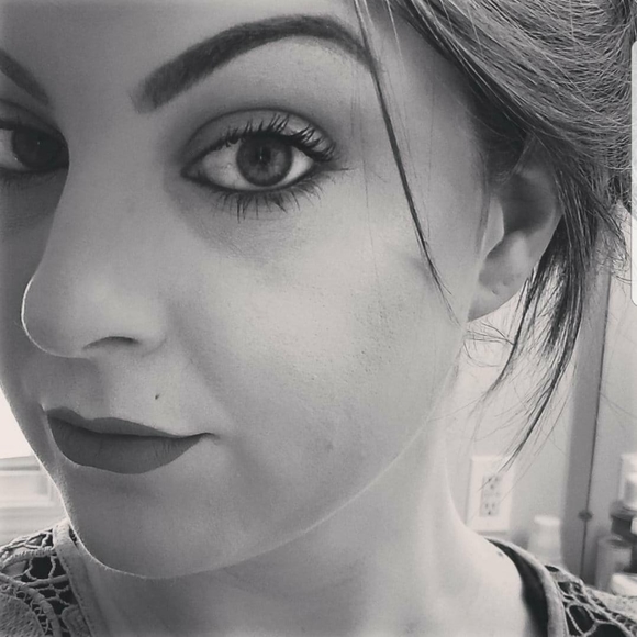 Meet your Posher, Ashlyn - Picture 1 of 1