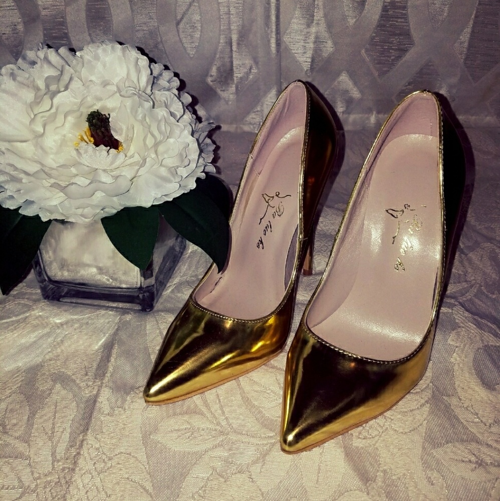 Metallic gold heels