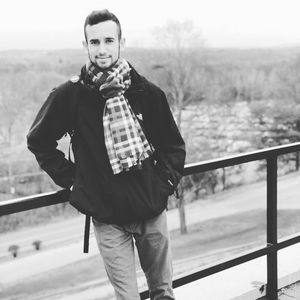 Meet your Posher, Simon