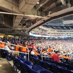 Meet your Posher, Aj