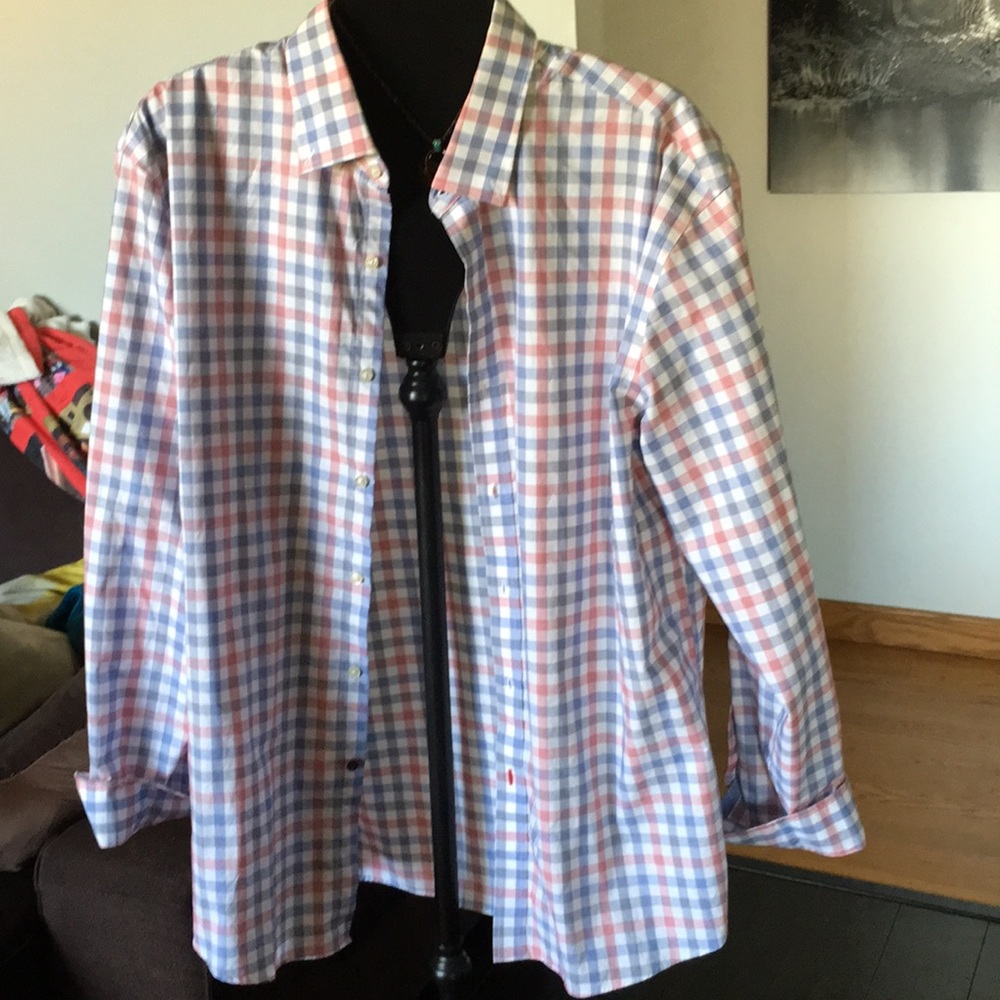Tommy Hilfiger 18 34-35 button down 100% cotton