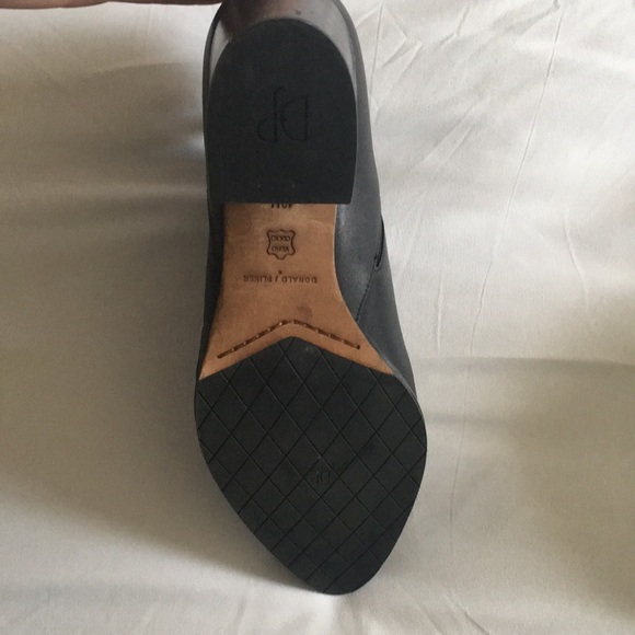 🌻SALE🌻Donald J Pliner Black Leather Boots🌻 - Picture 6 of 8