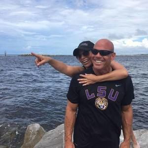 Meet your Posher, Dennis