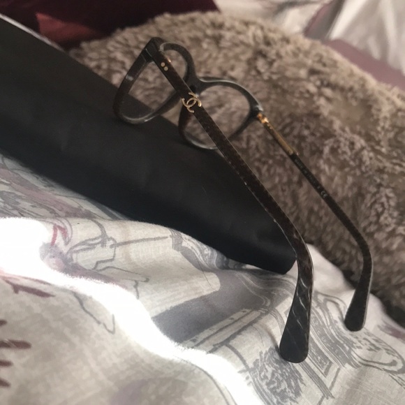 Chanel Prescription Frame (Model: CH3252) - Picture 2 of 8