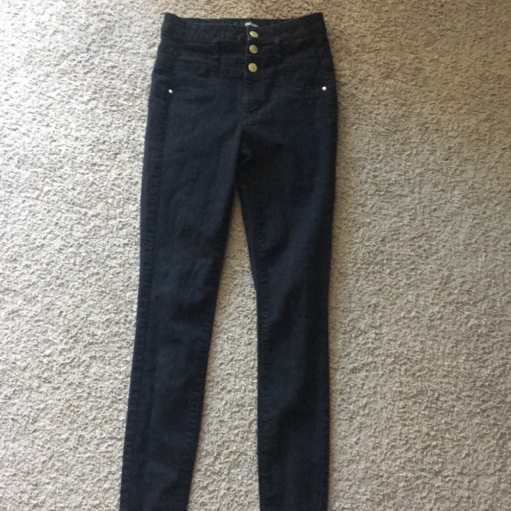 Skinny jeans