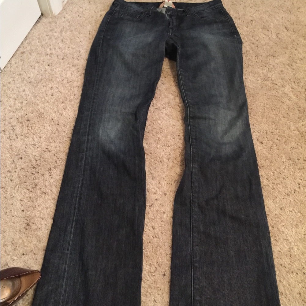 Lucky brand classic rider mom jean