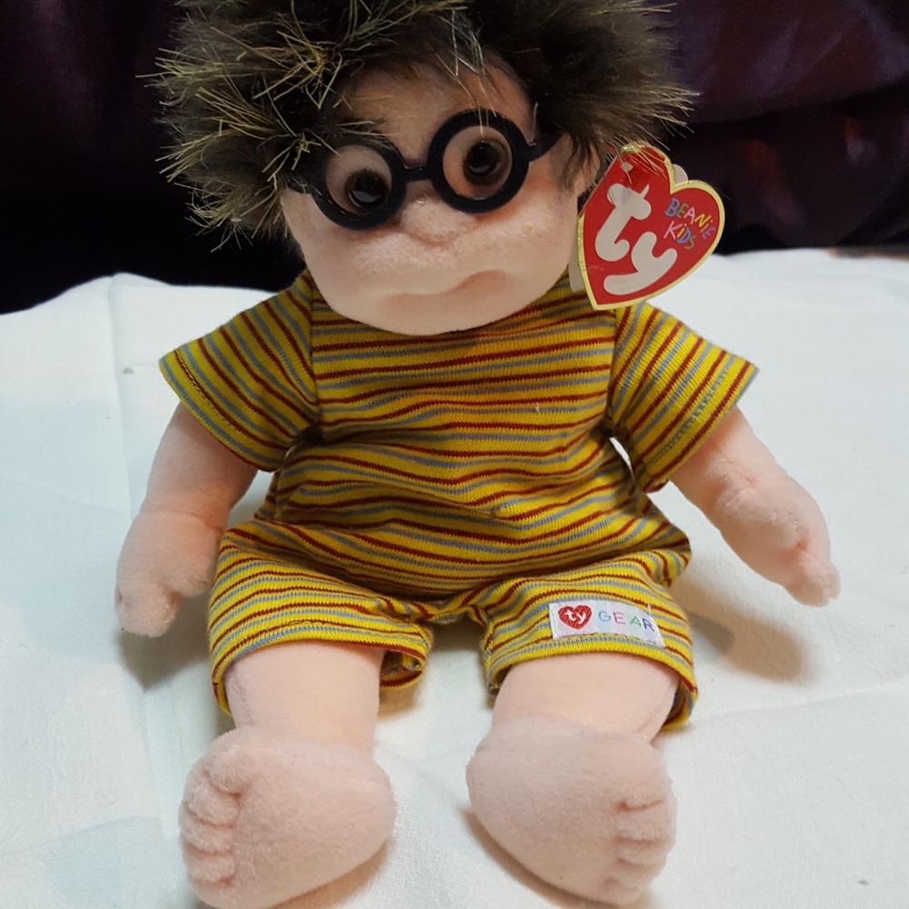 Rare retired beanie baby with tag errors